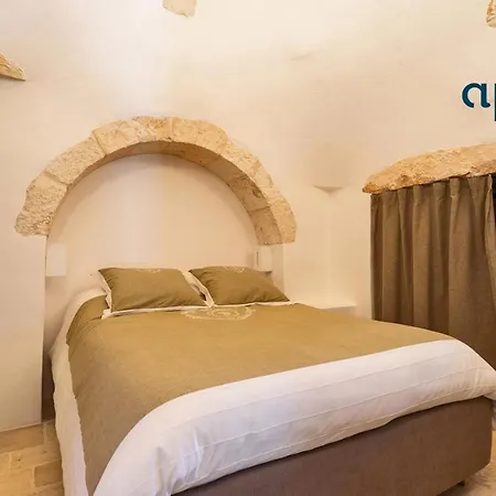 Trulli Pietra Rossa
