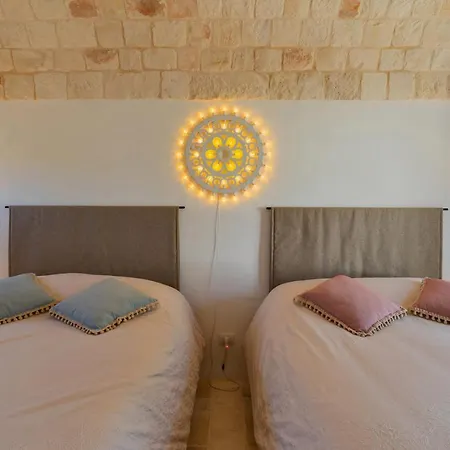 Trulli Pietra Rossa *