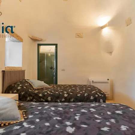 Trulli Pietra Rossa